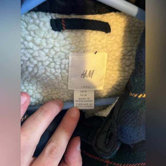 Men’s H&M Sherpa Lined Flannel Jacket - Picture 2 of 8